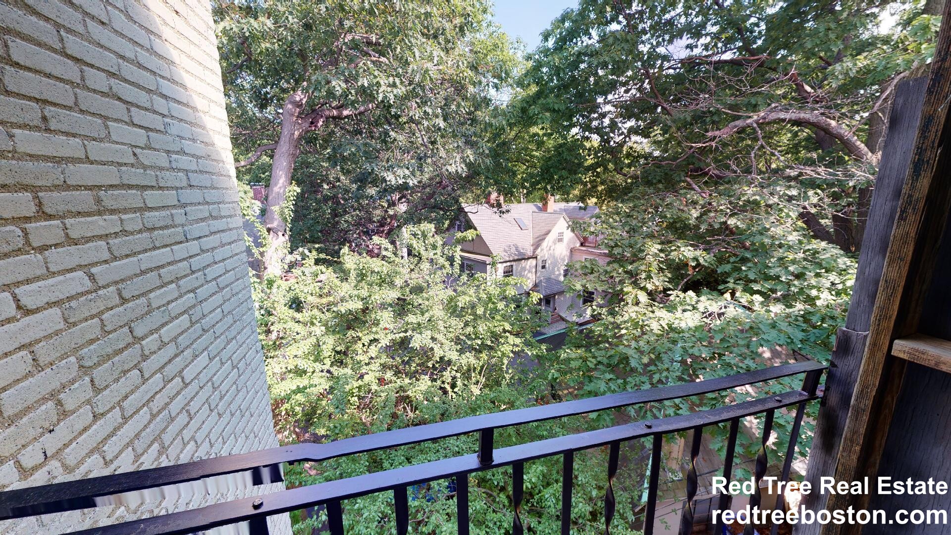 123 Sutherland Rd, Brighton