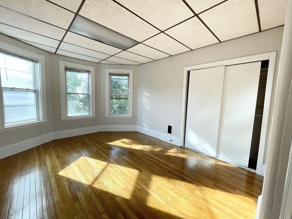 26-28 Harbor View, Dorchester