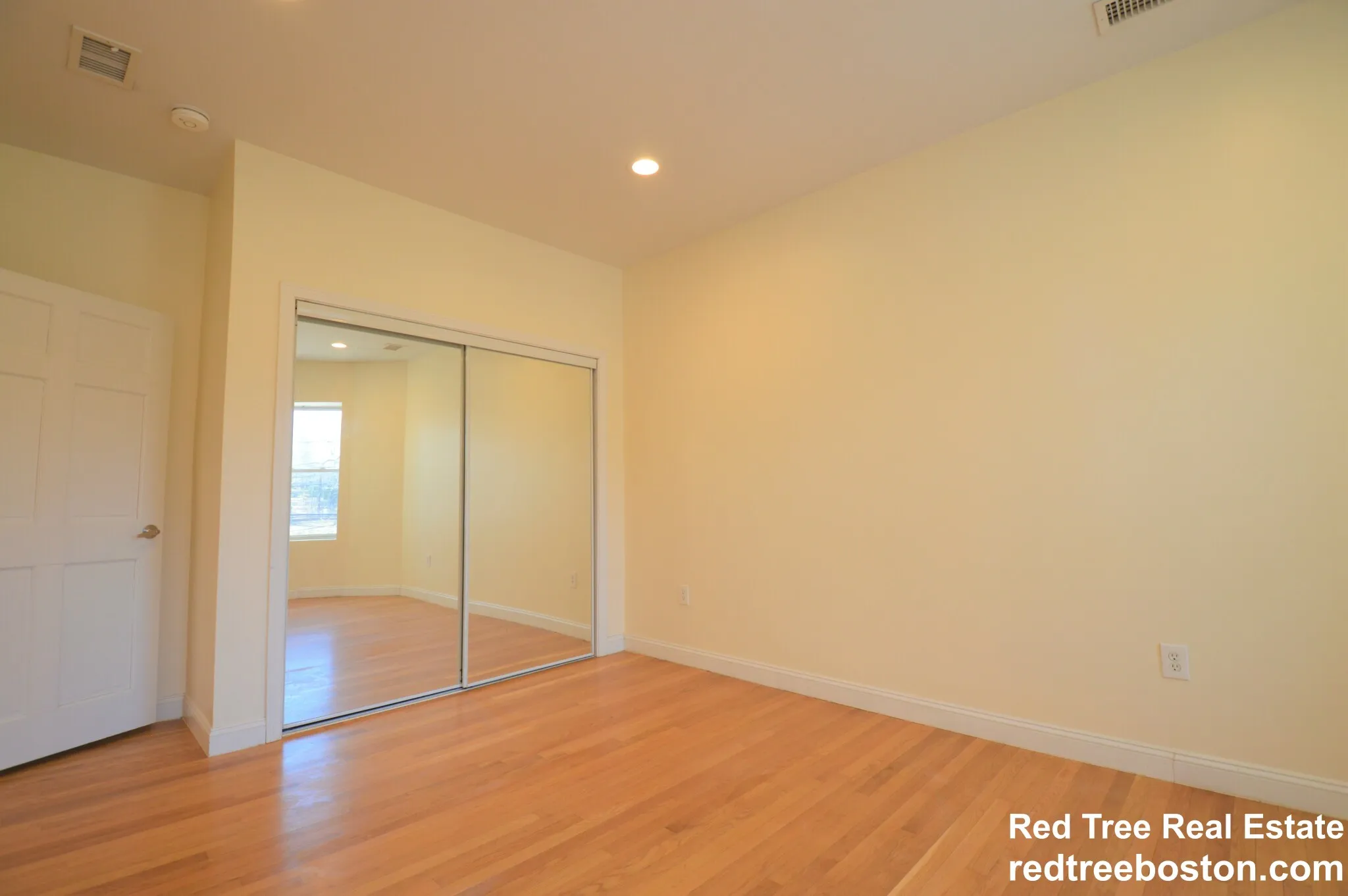 1801 Beacon St, Brookline