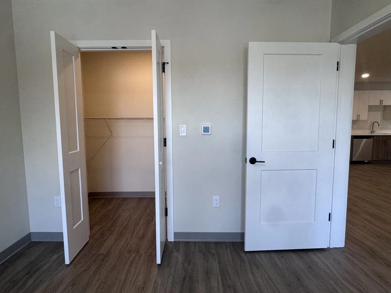 375 Cummins Highway, Hyde Park