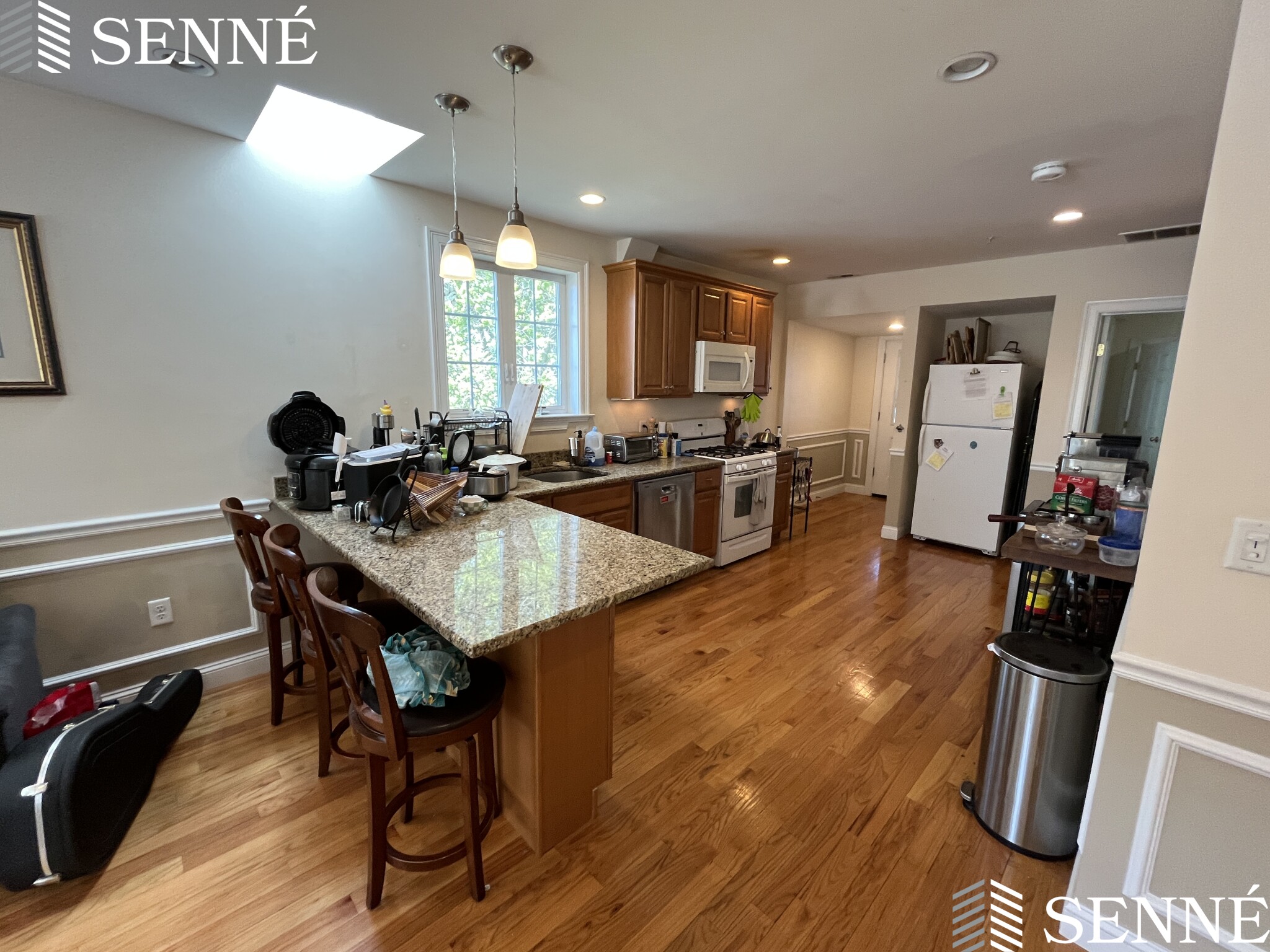 614 Main St, Medford