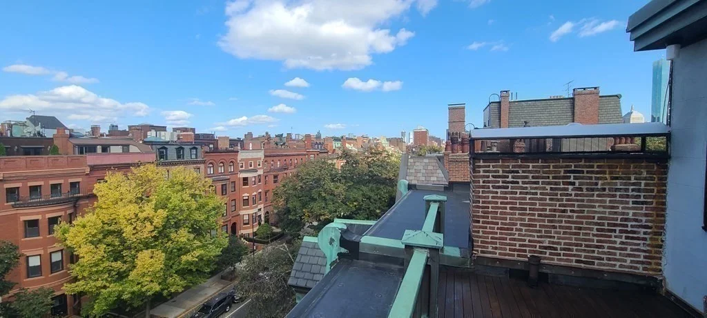 473 Beacon St, Back Bay
