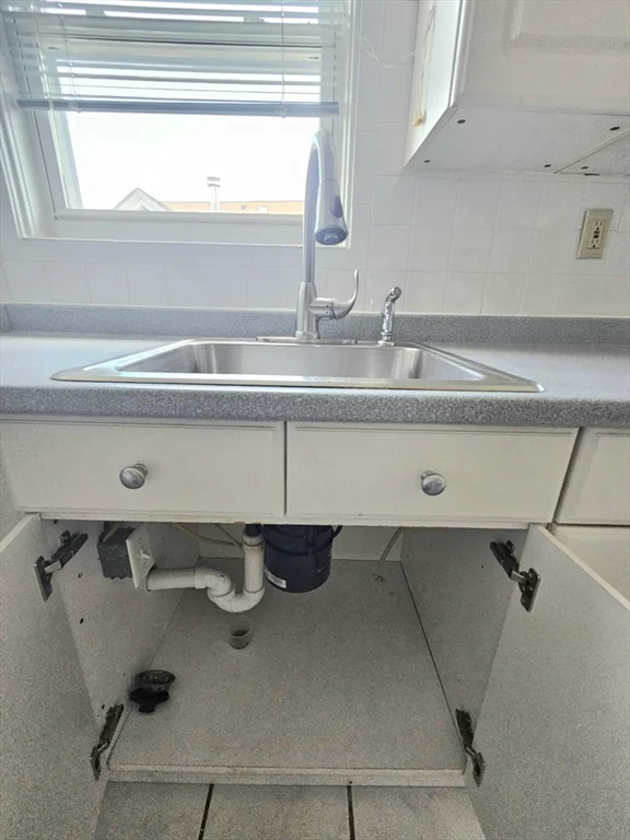 398 Charles St, Malden