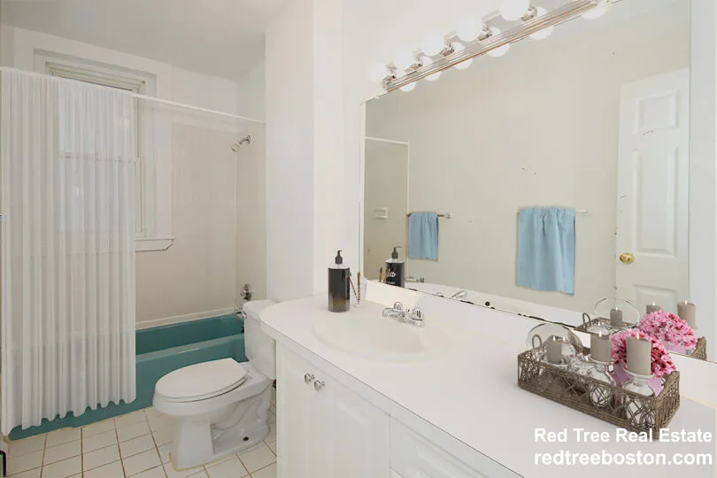 21 Fairbanks St, Griggs Park