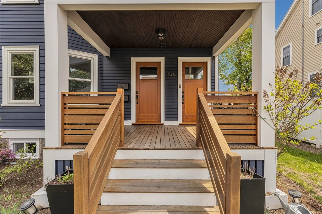 248 Roslindale Ave, Roslindale