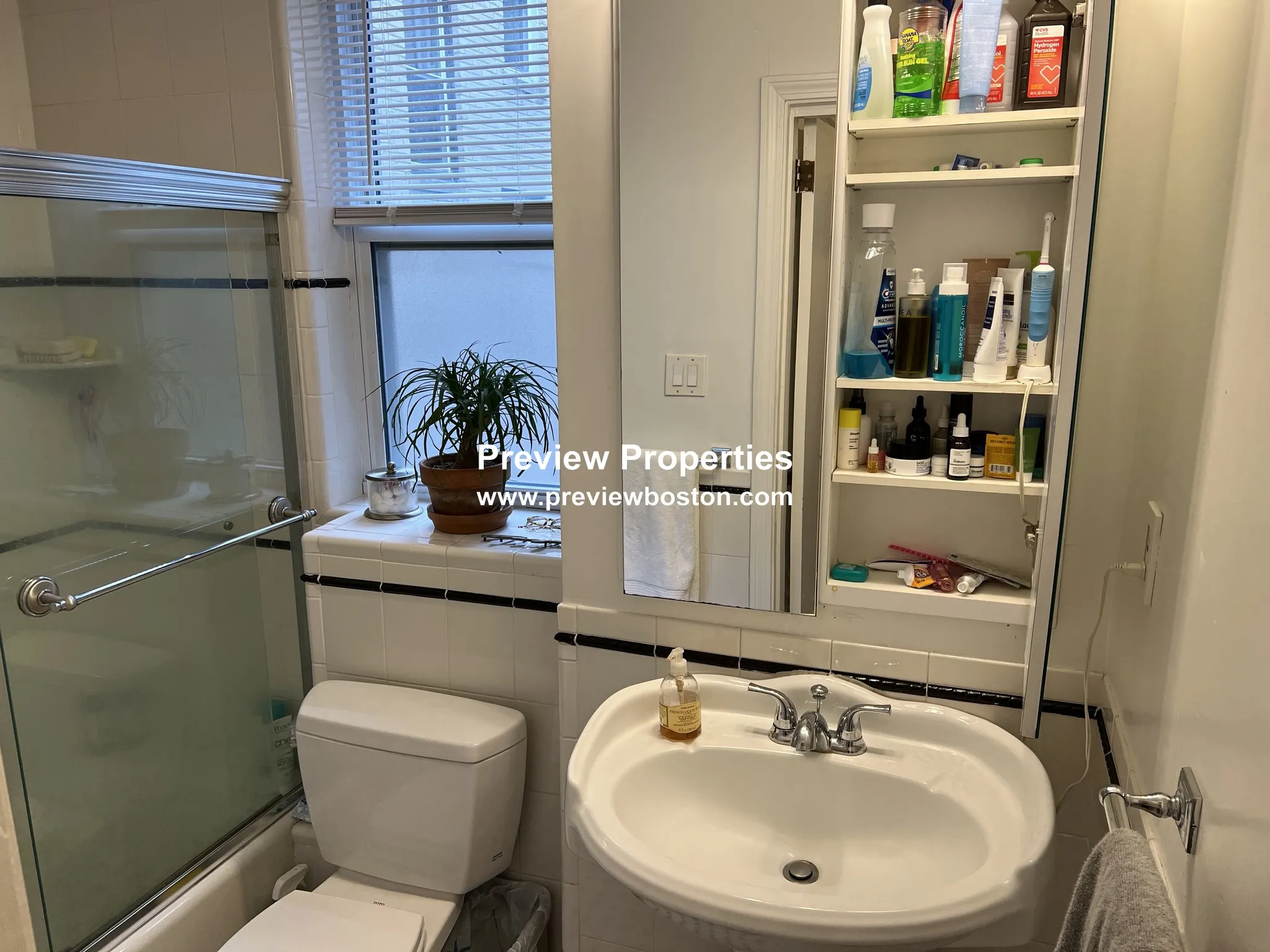 1750 Commonwealth Ave, Brighton