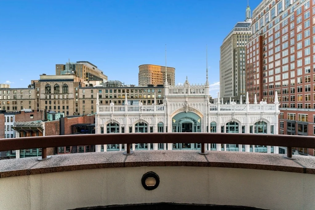 425 Boylston St, Back Bay