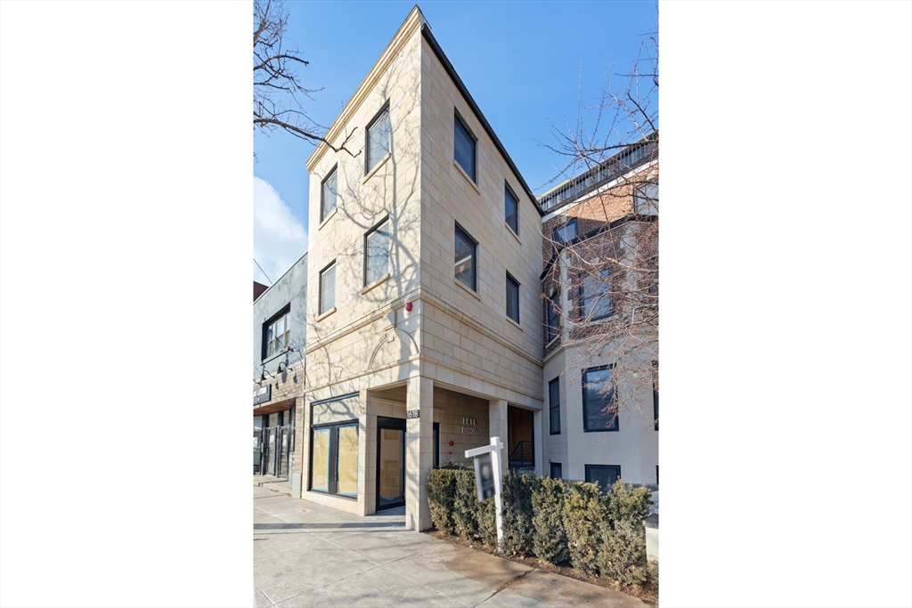 1618 Beacon St, Brookline