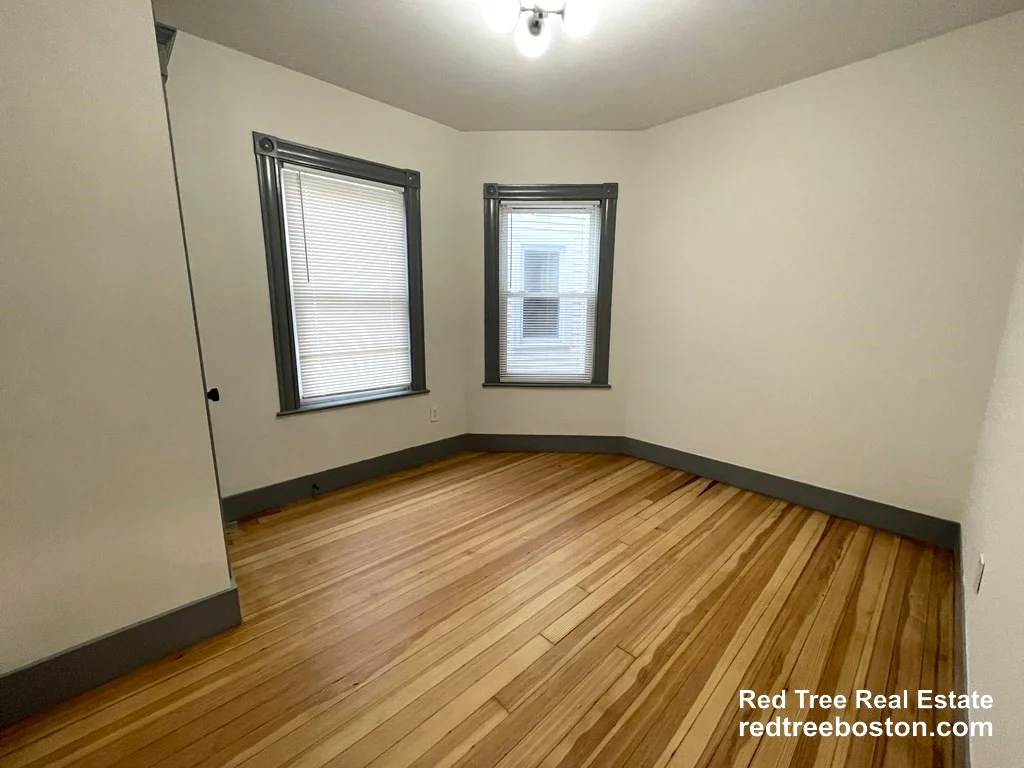 41 Long Ave, Brighton