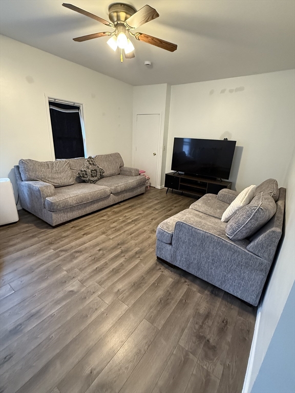 12 Beech St, Fitchburg