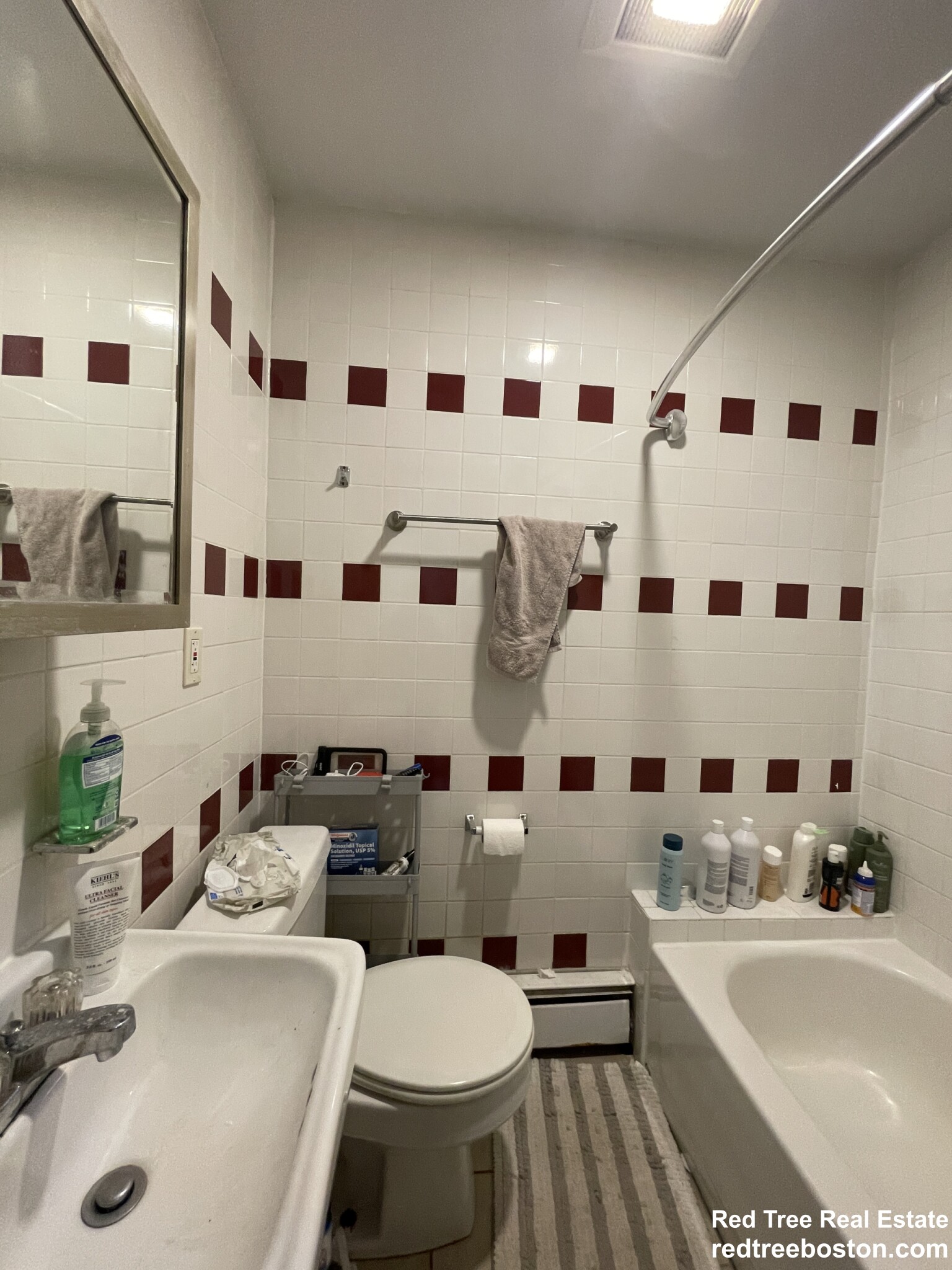 129 Cedar St, Roxbury