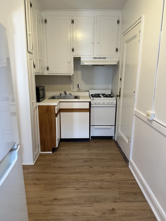 24 Concord Ave, Harvard Square