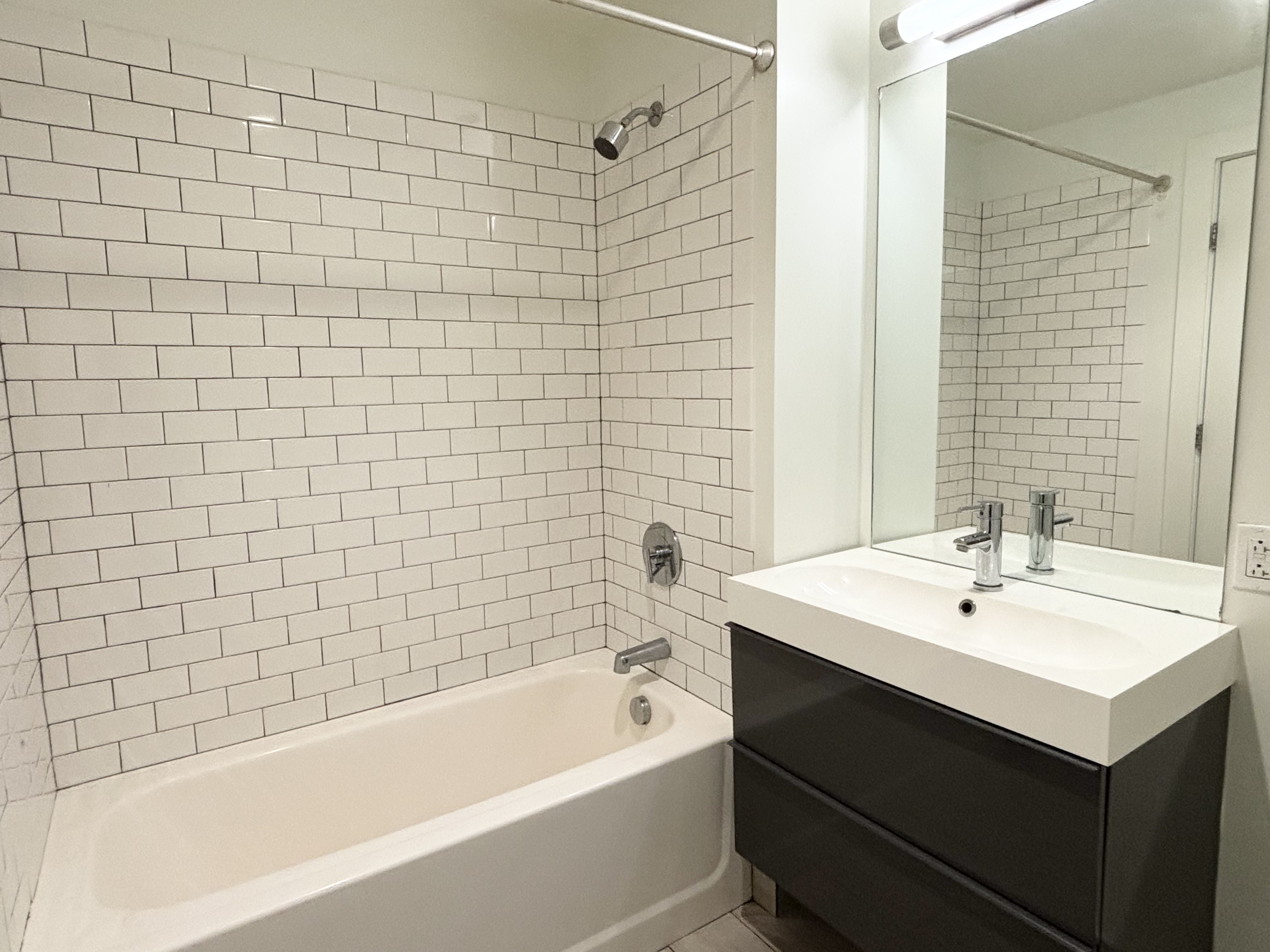 20 Sunnyside St, Jamaica Plain