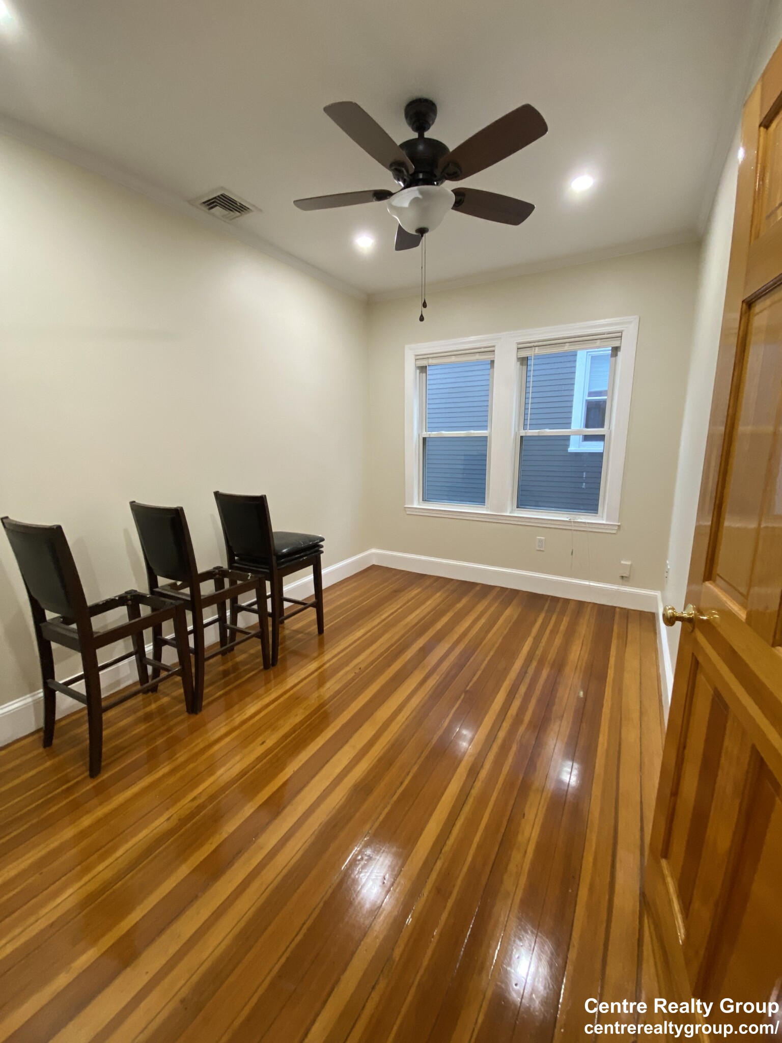 200 Hyde Park Ave, Jamaica Plain