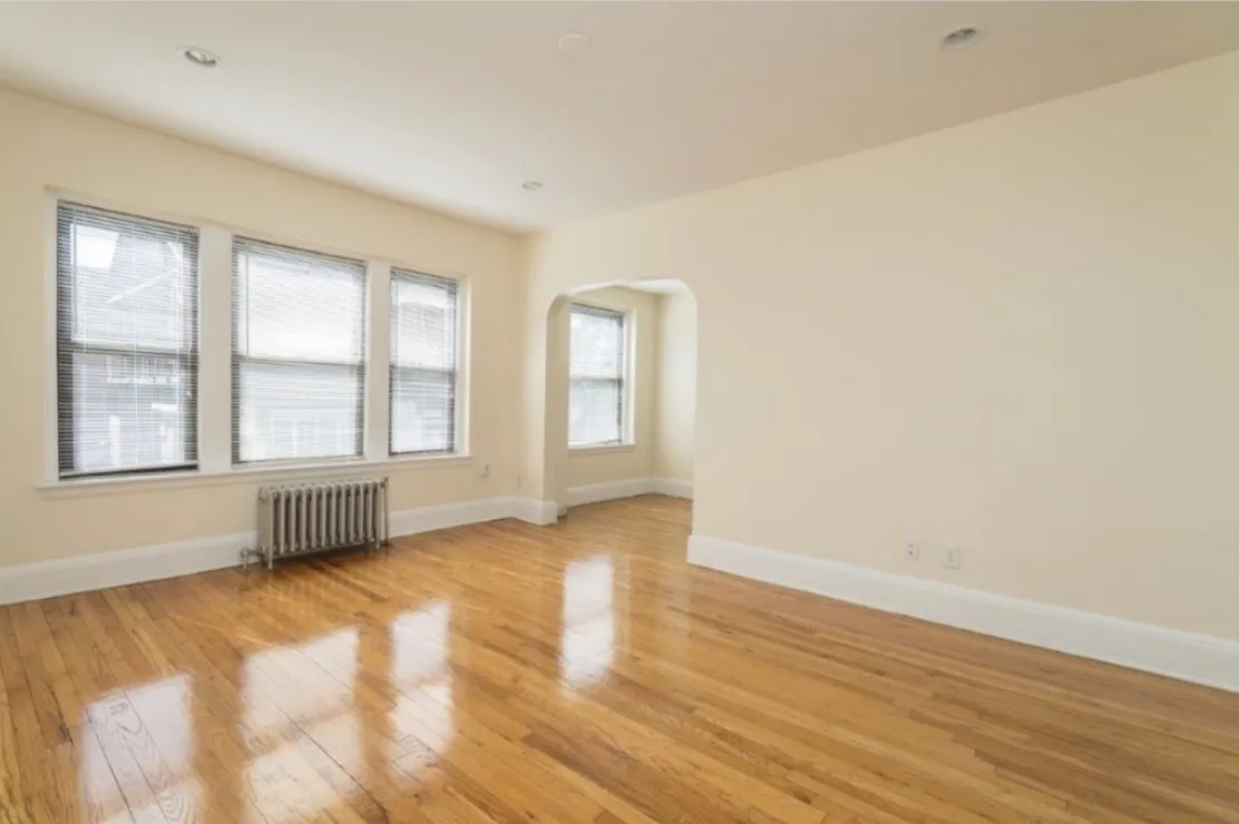 123 Highland Ave, Winter Hill