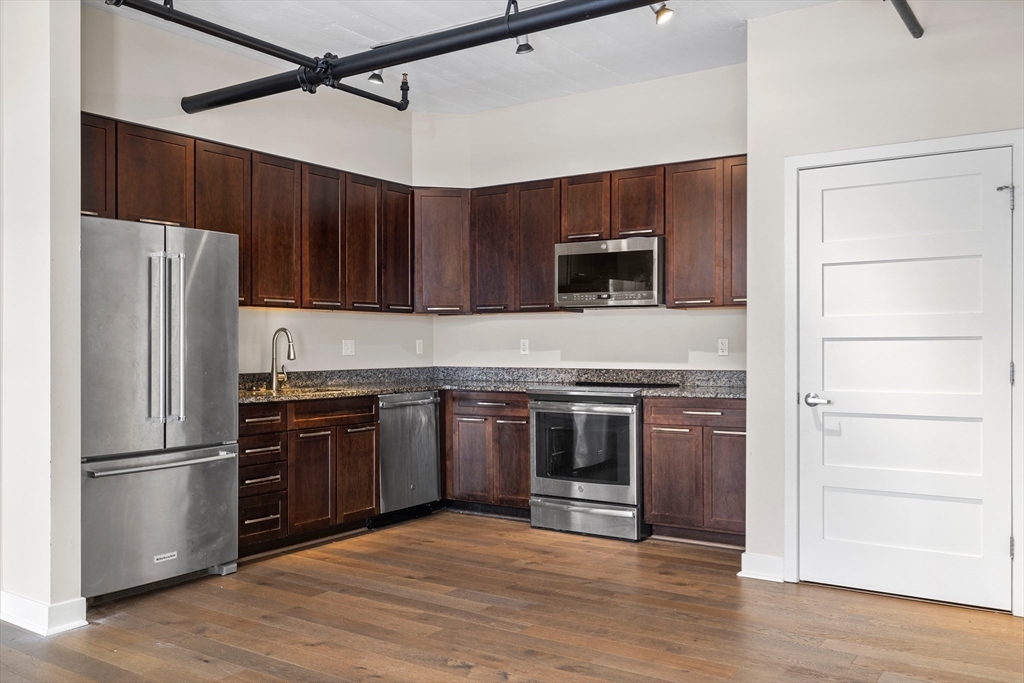 166 Ter, Mission Hill