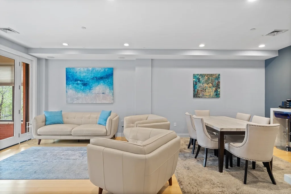152 Old Colony, South Boston