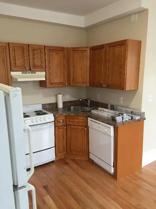 887 Huntington Ave, Mission Hill