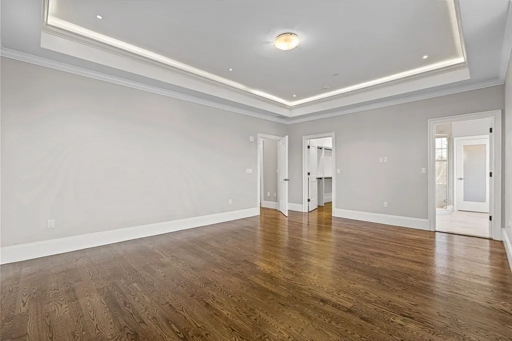 846 Main St, Winchester