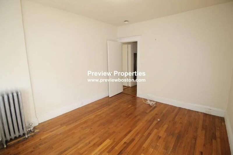 109 Brainerd Rd, Allston