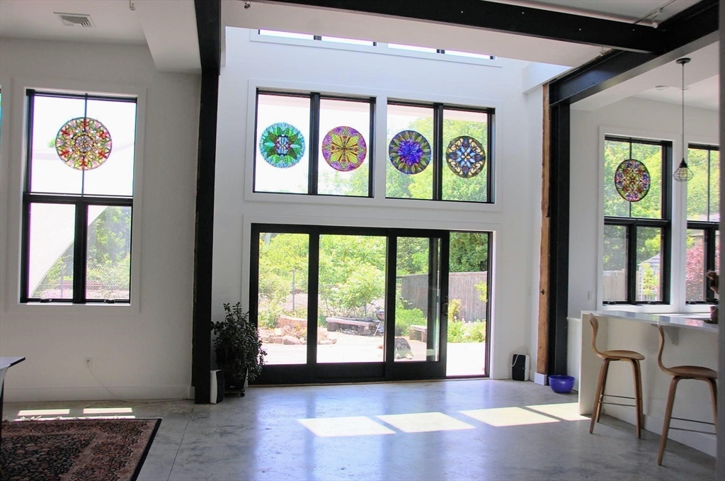 365 N Main, North Cohasset