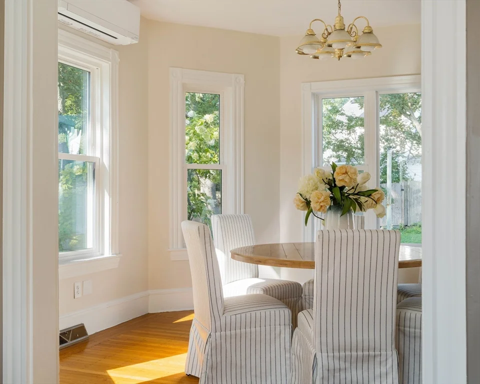 87 College Ave, Medford