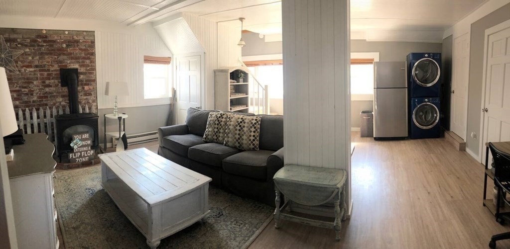 9 16th St, Plum Island