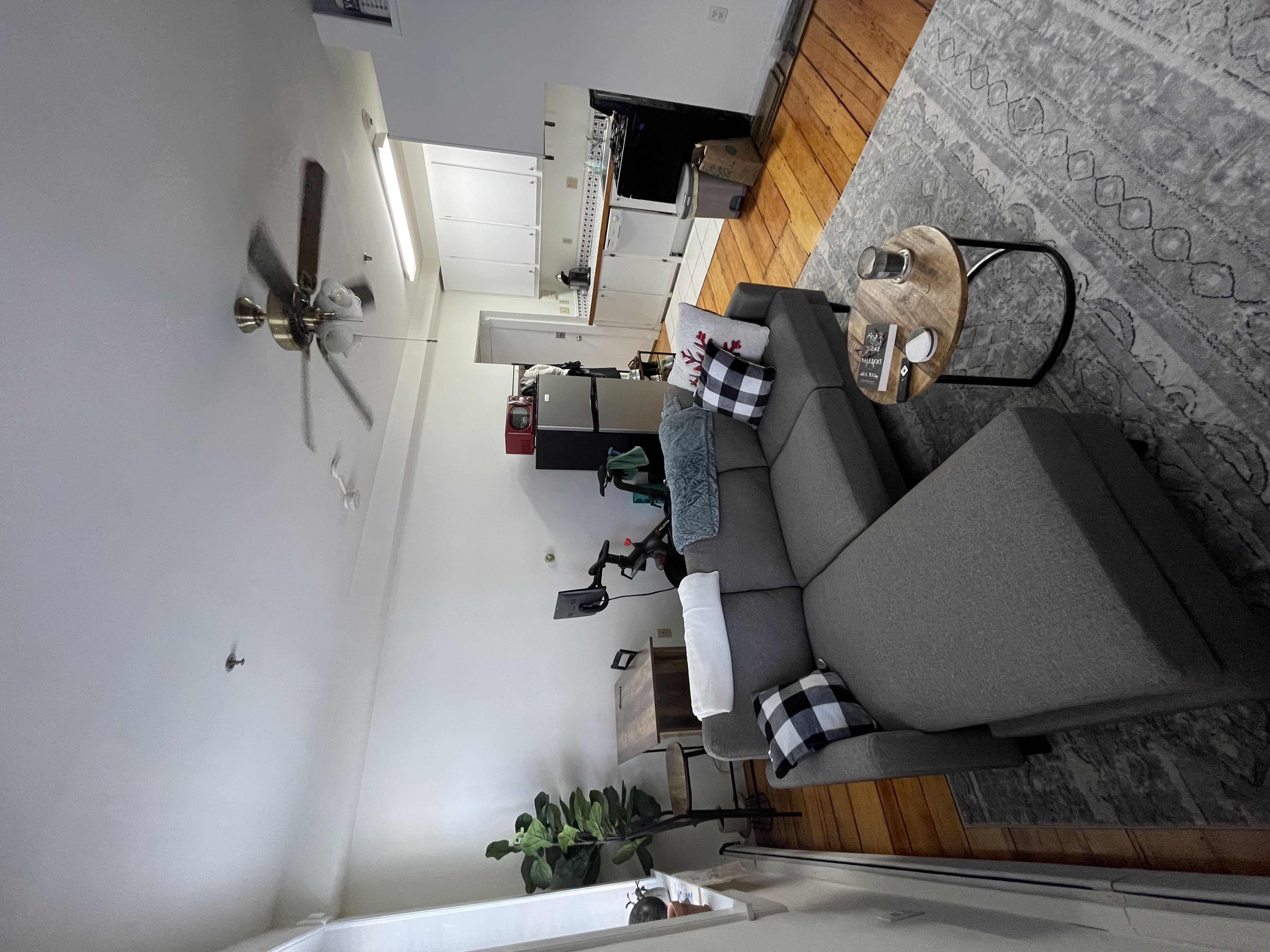 1 bed, 1 bath apartment for rent at 63 Hancock St Unit 3F, Beacon Hill — photo 3 of 22