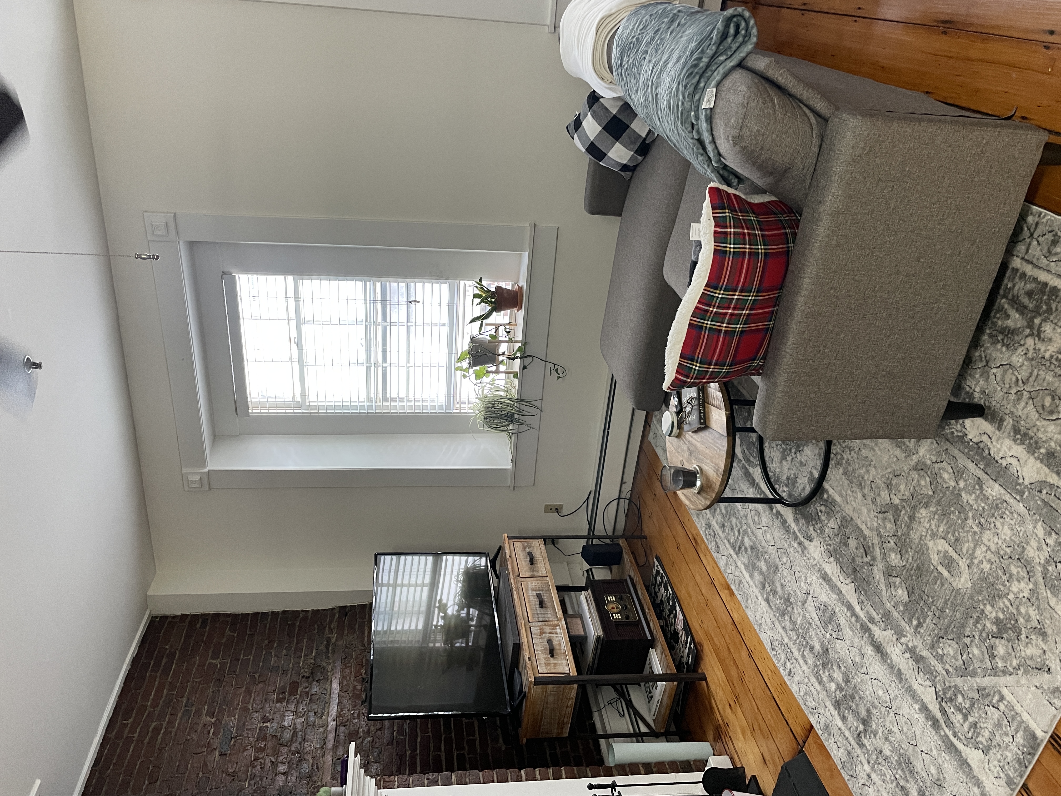 1 bed, 1 bath apartment for rent at 63 Hancock St Unit 3F, Beacon Hill — photo 4 of 22