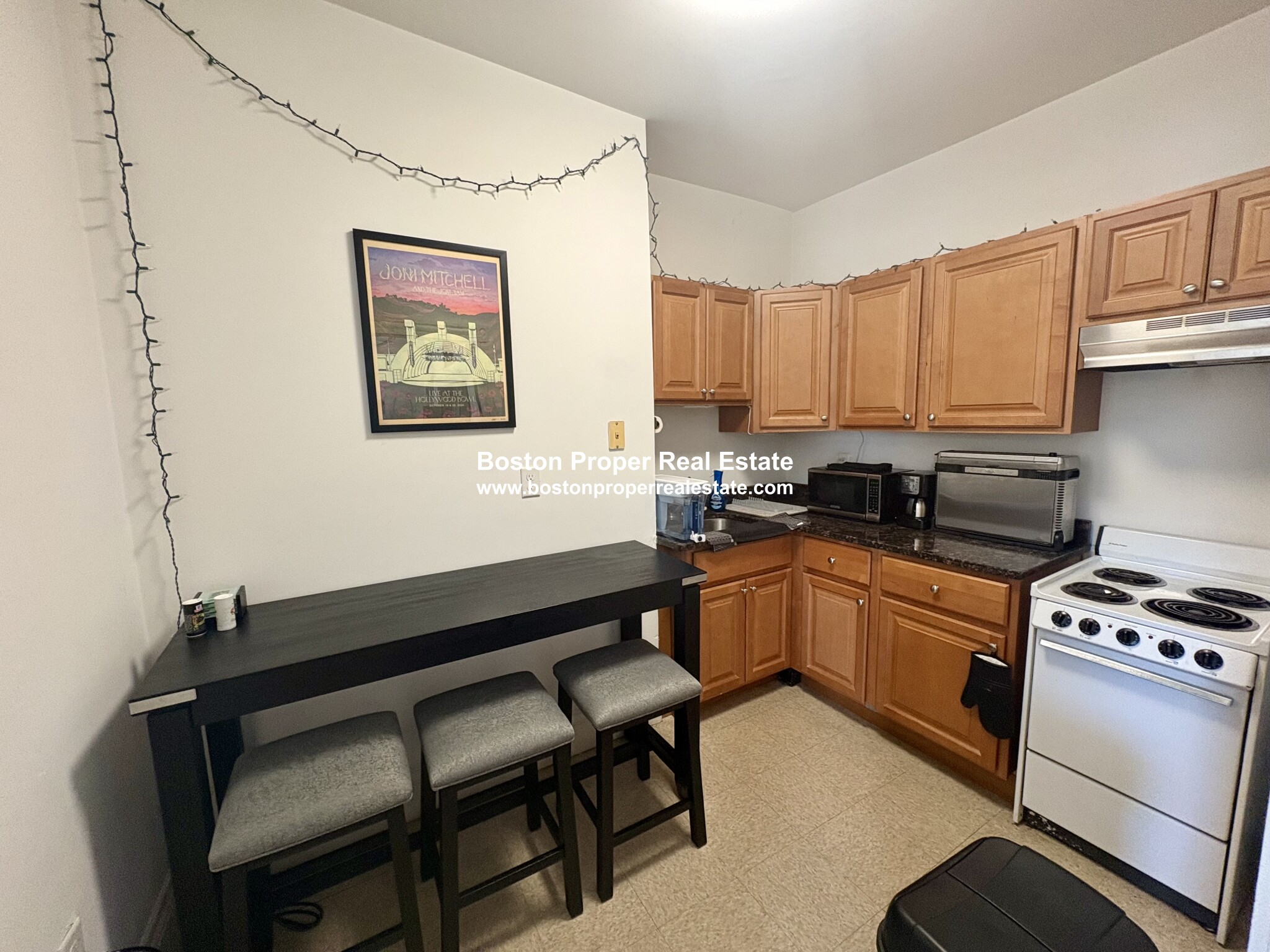 64 Charlesgate East, Fenway