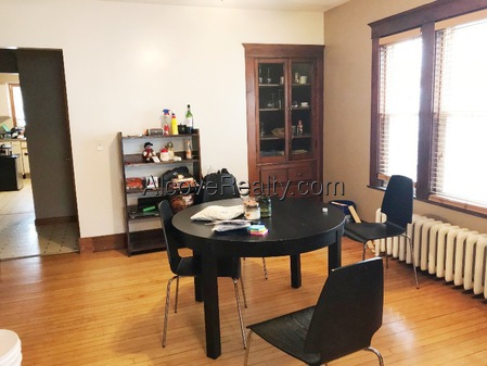4 bed, 2 bath apartment for rent at 62 Harlow St Unit 1, Arlington — photo 3 of 13