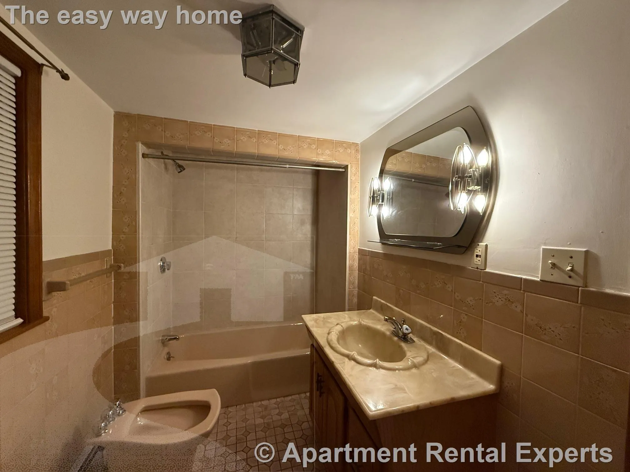 352R Somerville Ave, Union Square