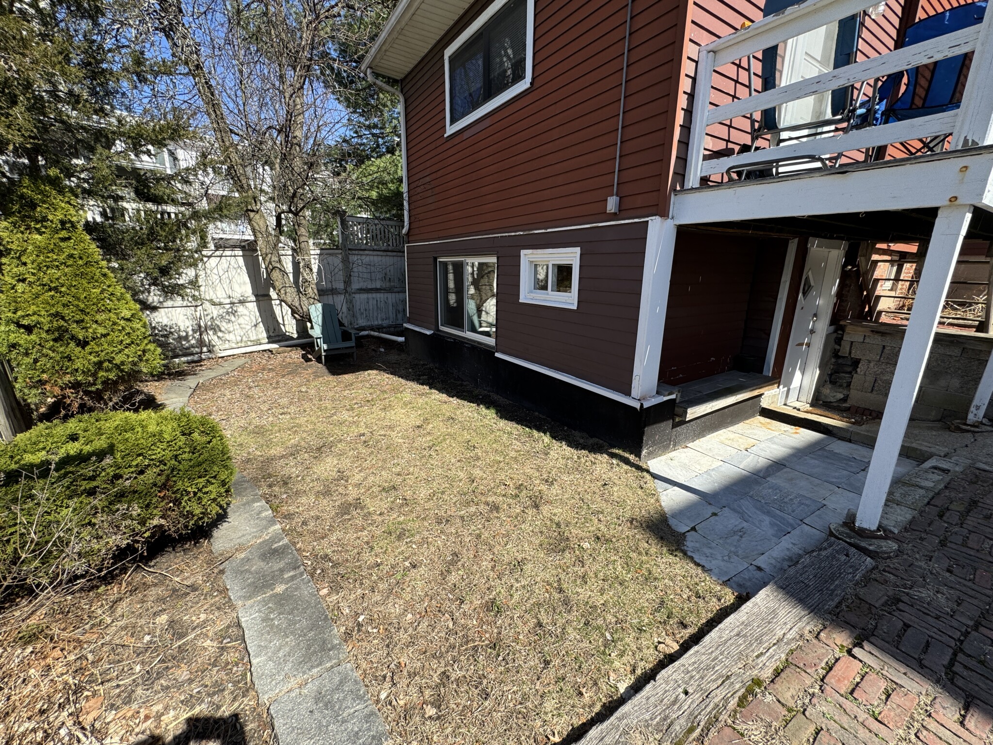 65 Walden St, North Cambridge