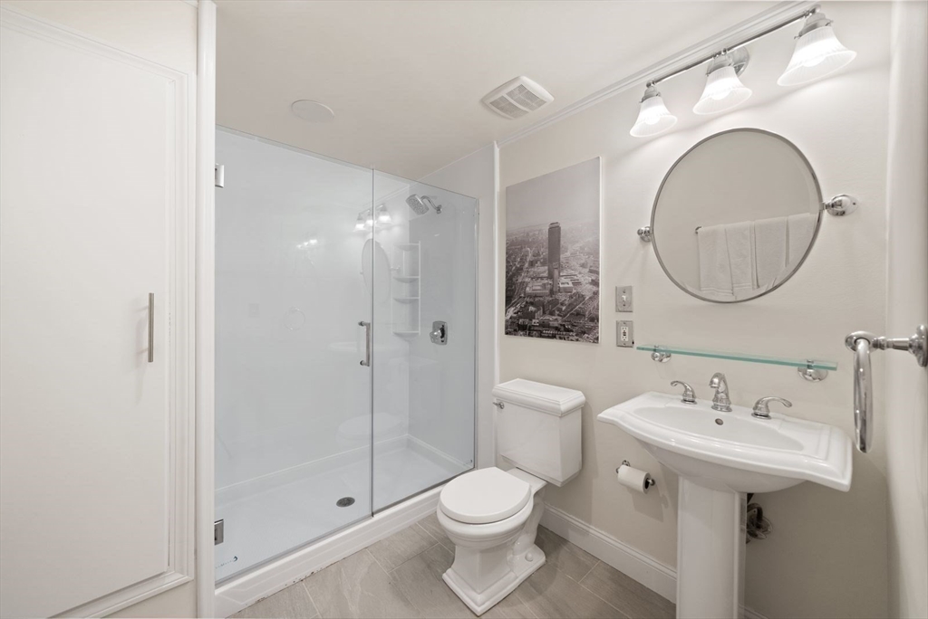 351 Marlborough St, Back Bay