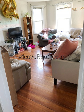 21 Appleton St, Powder House Square