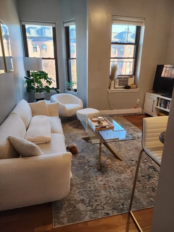 469 Massachusetts Ave, Roxbury