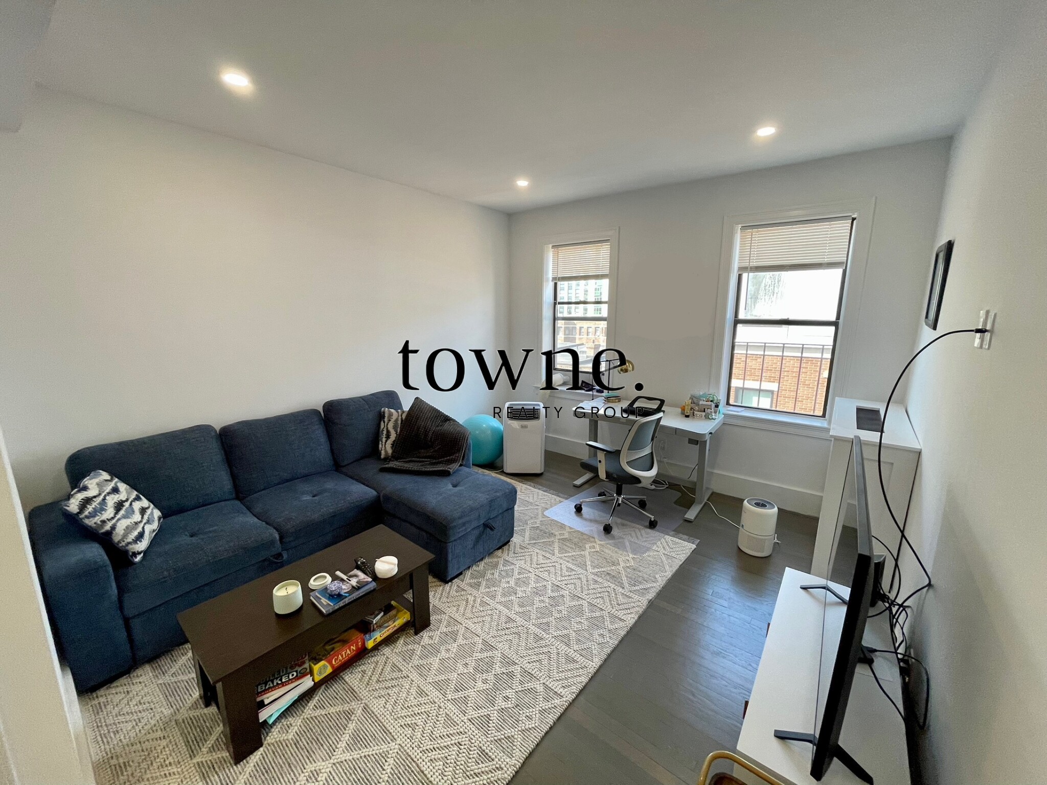 11 Queensberry St, Fenway