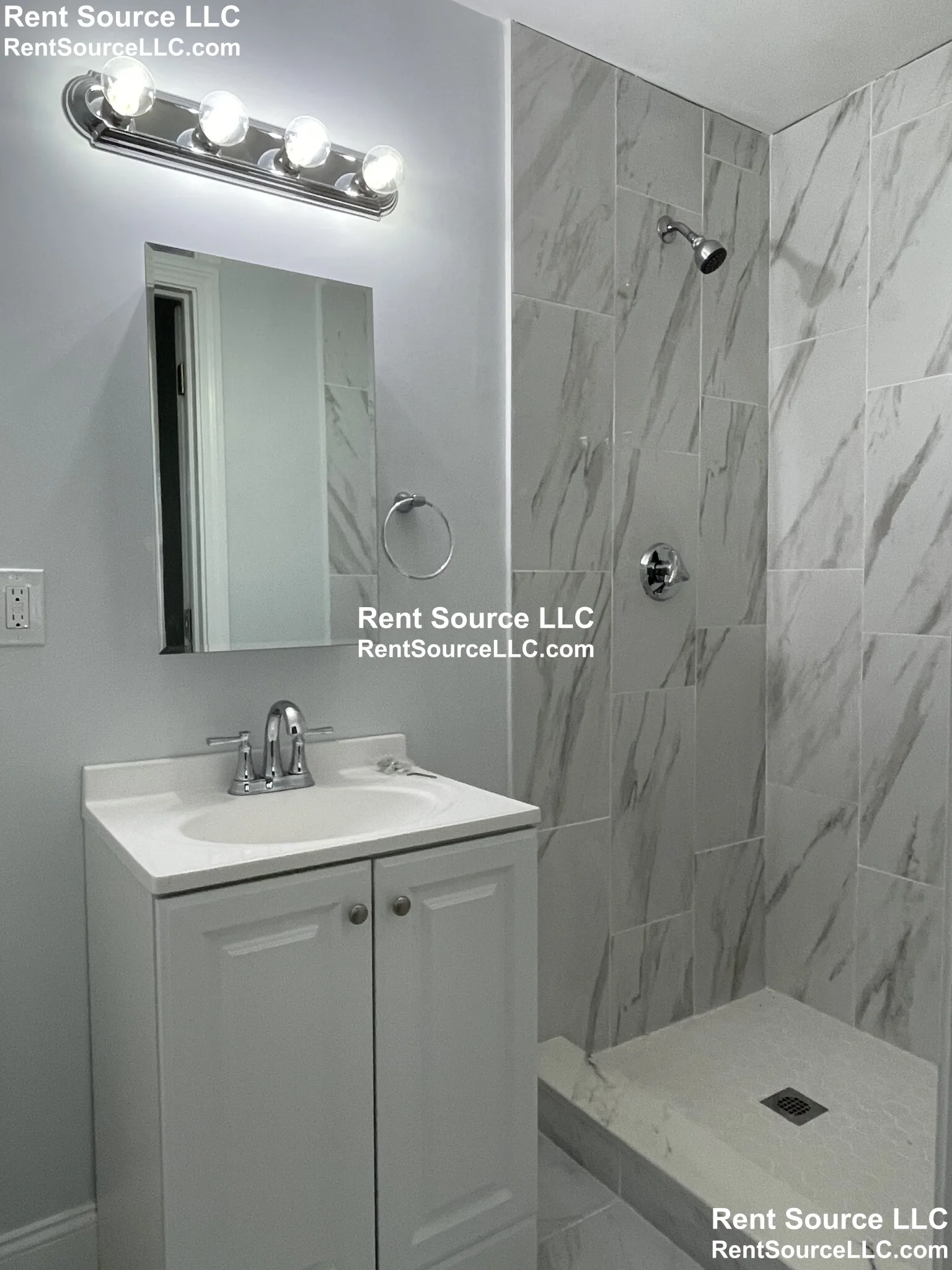 146 Columbia St, The Port