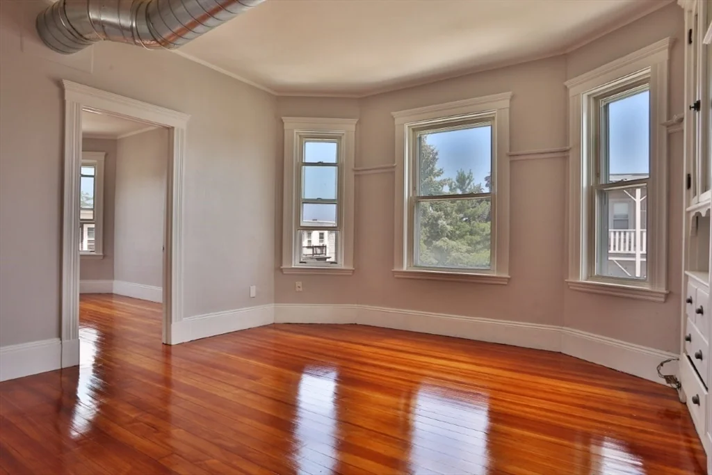 73 Barnes Ave, East Boston