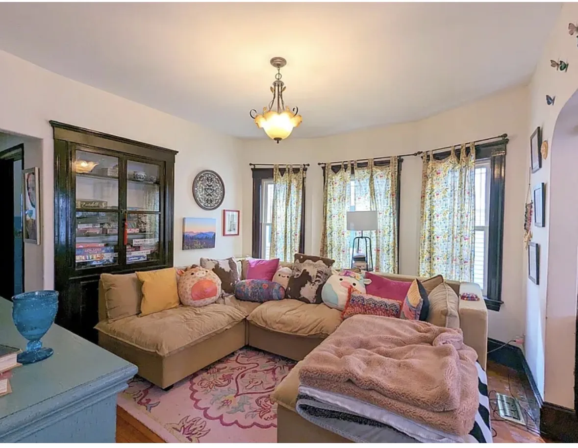 69 Prichard Ave, Powder House Square