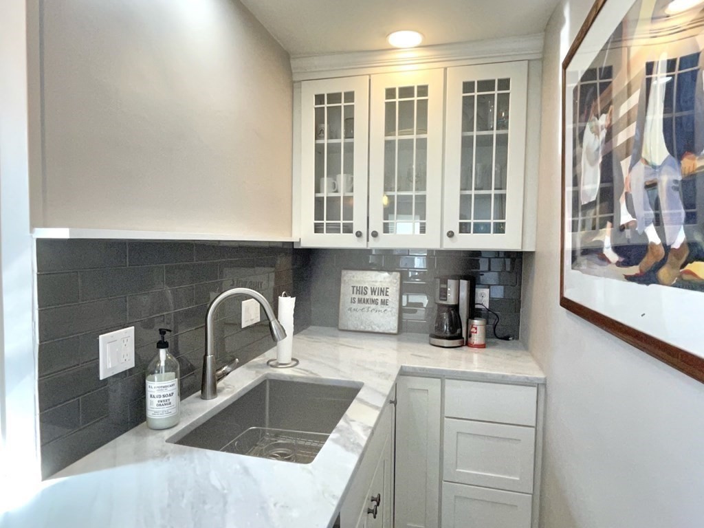 25 Mechanic St, Old Town