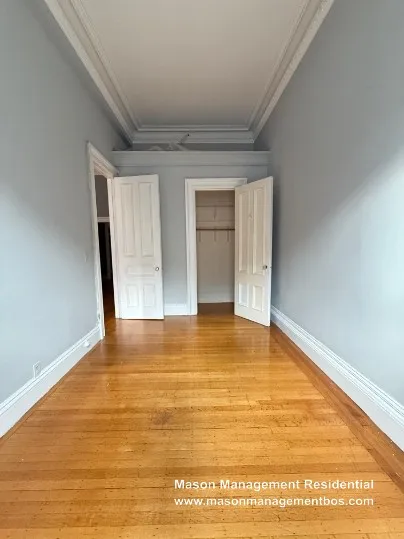 119 Marlborough St, Back Bay