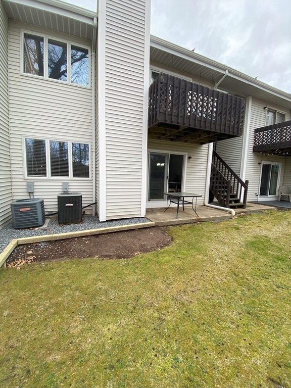 700 East St, Walpole