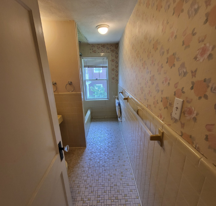 49 Willow St, Belmont