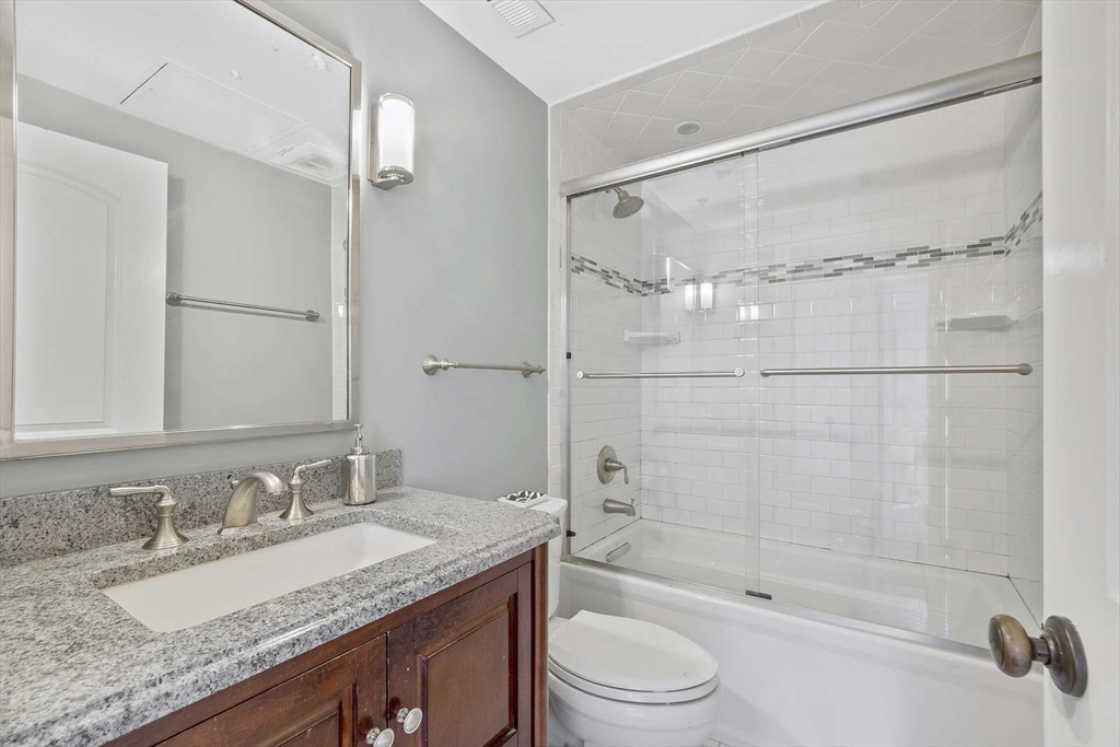 14 Clarendon St, South End