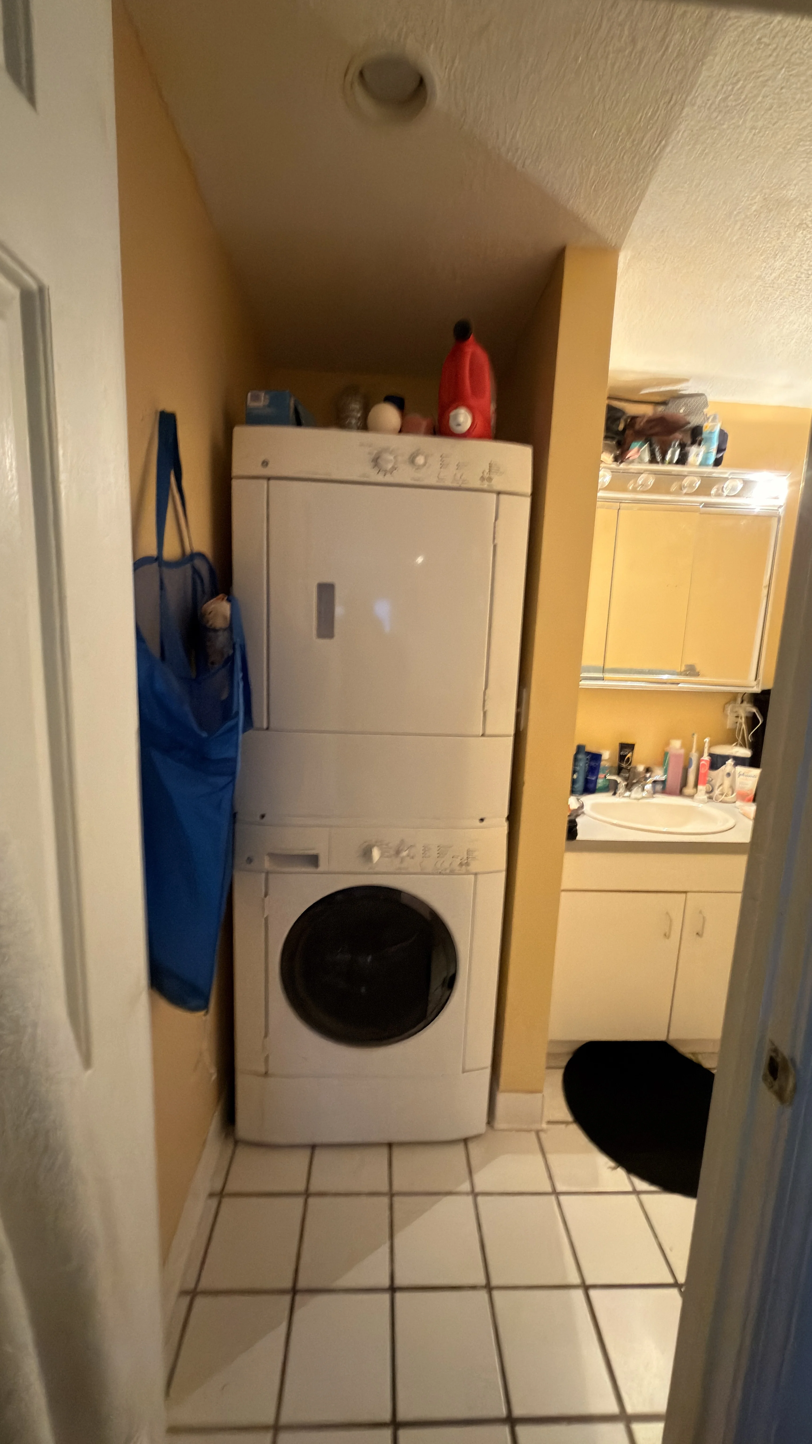 59 Brainerd Rd, Brighton