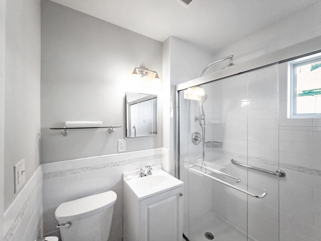 9 South St, Jamaica Plain