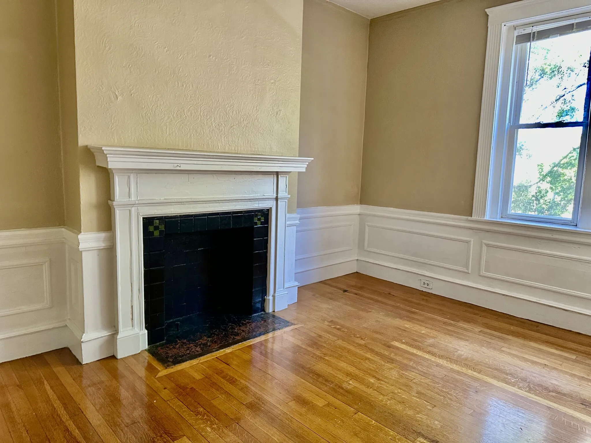 330 Saint Paul St, North Brookline