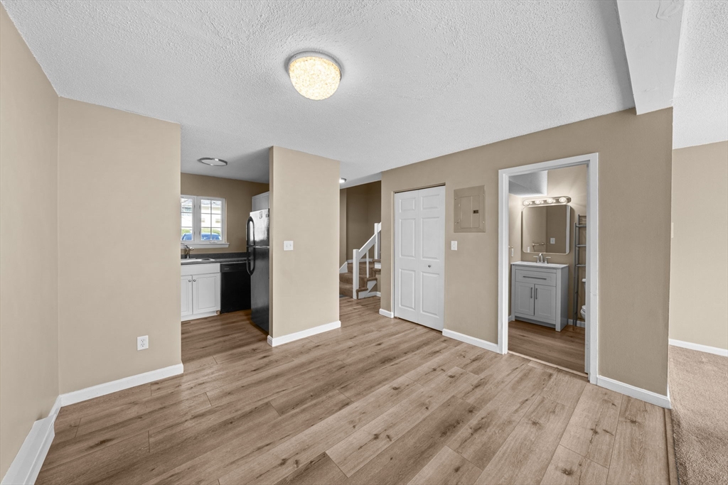 741 Washington St, Easton