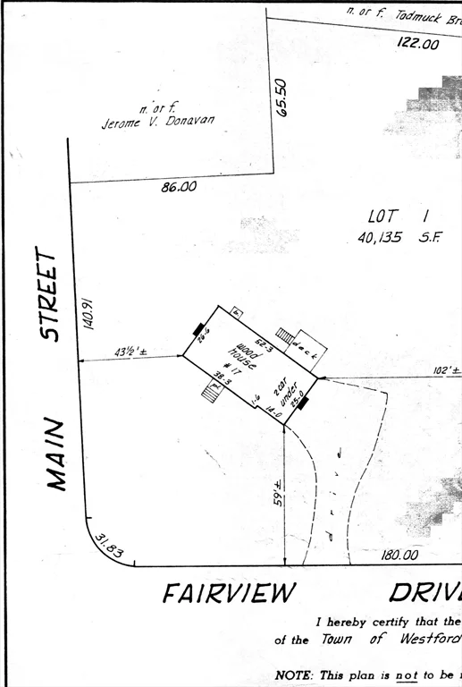 17 Fairview Dr, Westford